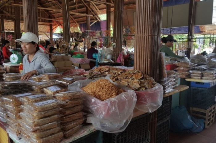 Bãi Làng Cù Lao Chàm mua gì làm quà