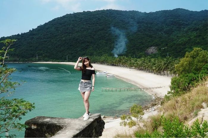 Thời gian khám phá Bãi Ông chỉ vỏn vẹn trong 1 ngày