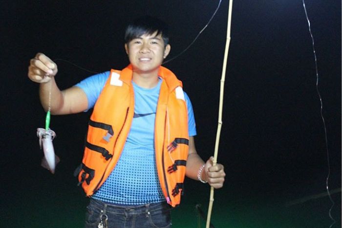Câu mực đêm Cù Lao Chàm
