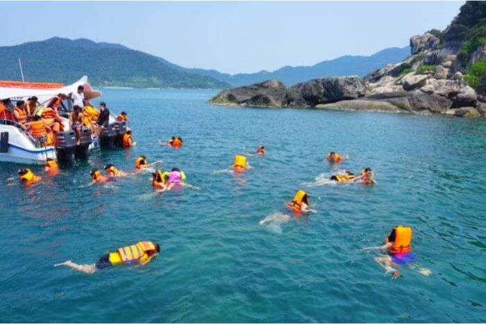 Giá vé cano Cù Lao Chàm có trải nghiệm gì