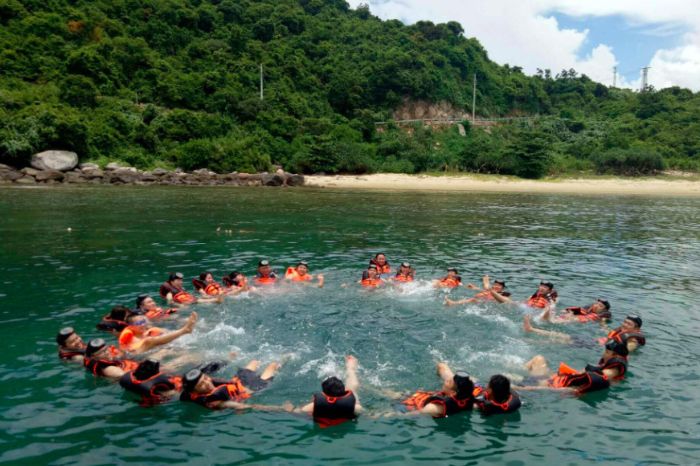 Lặn ngắm san hồ Cù Lao Chàm
